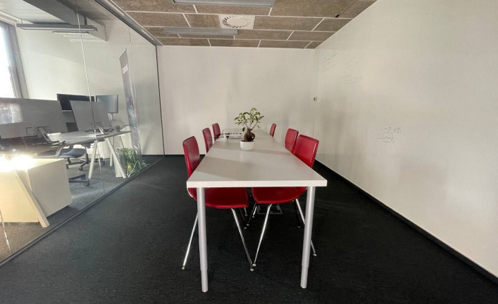 Exkluzívne administratívne priestory 169m2 + 3x PARKING, Mickiewiczova-Staré Mesto - fotografia 14