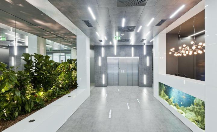 Exkluzívne kancelárie na prenájom 192m2 + TERASA, Mickiewiczova-Staré Mesto - fotografia 1