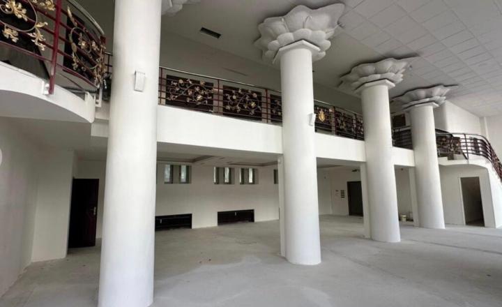 Na prenájom reprezentatívny obchodný priestor s výmerou 445 m2, Bratislava I TOP