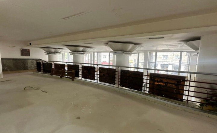 Na predaj reprezentatívny obchodný priestor s výmerou 445 m2, Bratislava I TOP - fotografia 5