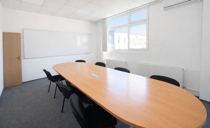 PRENÁJOM – Multifunkčný priestor 225,80 m² 
