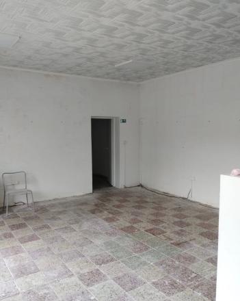 Obchodný priestor vo vyhľadávanej lokalite - Chorvátsky Grob, Pezinská ulica - fotografia 3