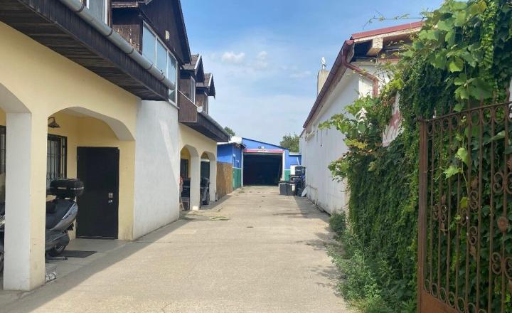  Prenájom vykurovanej haly – Bratislava, Nákovná ulica