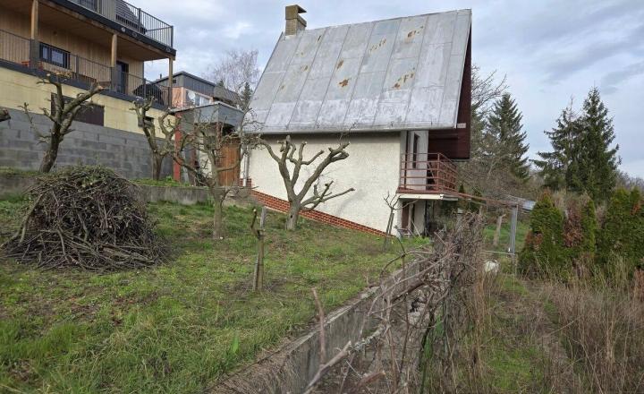 Na predaj atraktívny pozemok s murovanou trojpodlažnou chatou, Bratislava - Rača TOP - fotografia 18
