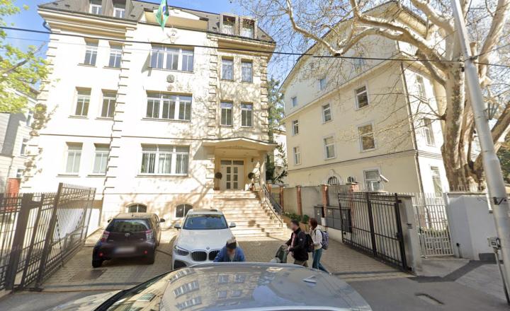Kancelársky celok - Palisády, 274m2 + 4 x parking, historická budova - fotografia 3