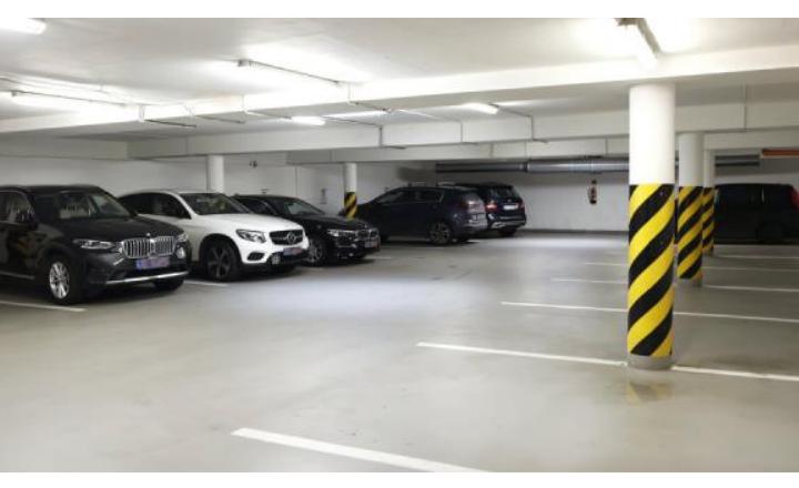 Kancelársky celok - Palisády, 274m2 + 4 x parking, historická budova - fotografia 4