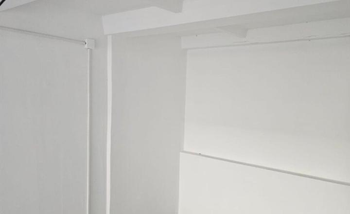 Na predaj pekná garáž v radovej zástavbe - fotografia 3