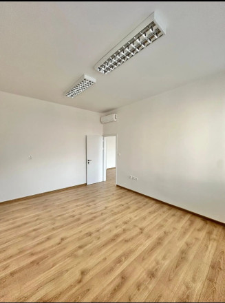 Administratívne priestory na prenájom, 60 m2, Trenčín –  pri OC MAX - fotografia 6