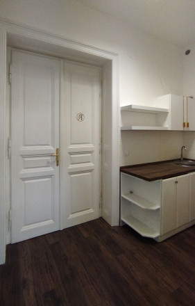 35 m2 - Obchodné priestory na prenájom, Trenčín-centrum - fotografia 6