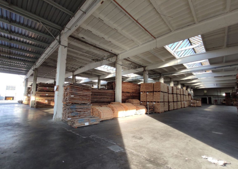 2.500m2 skladovo-výrobná hala s možnosťou administratívy na prenájom, DUNAJSKA STREDA
