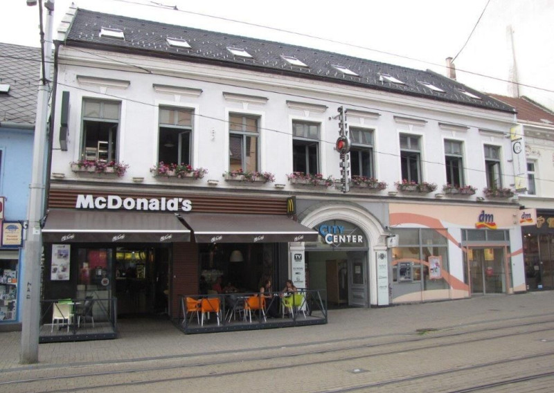 Obchodné priestory v pasáži na Obchodnej ulici, BA1 vhodné na predajňu, showroom, klientske centrum